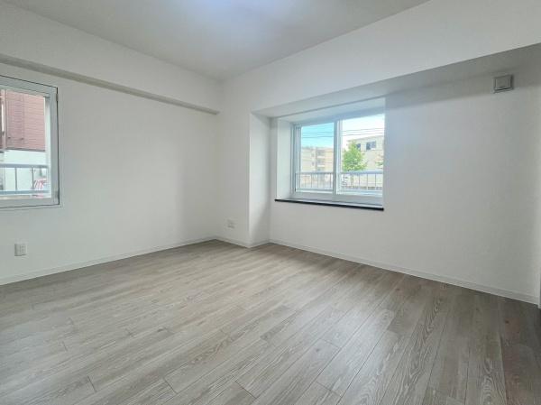 エクセルシオール南郷南の洋室画像