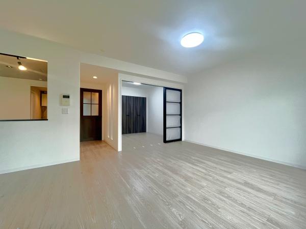 エクセルシオール南郷南のリビング画像