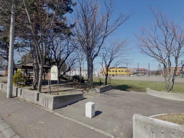 福住2-7・戸建の公園画像