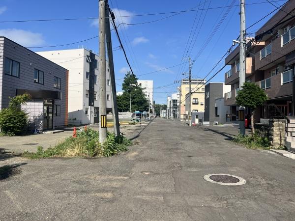 北7条西21丁目・土地の前面道路含む現地写真画像