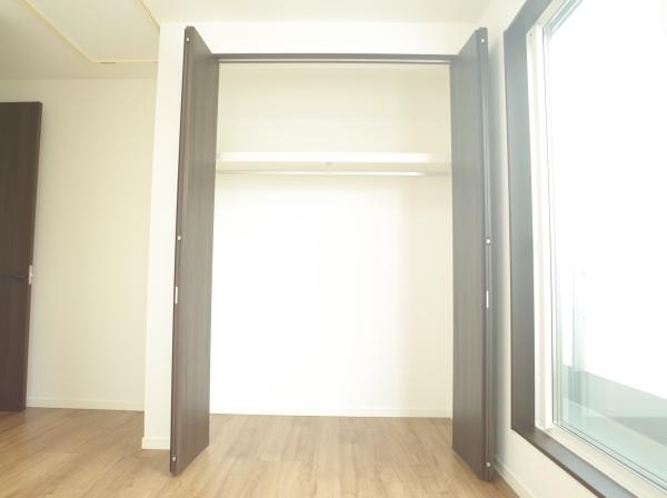 小平市上水新町３丁目の中古一戸建の収納画像