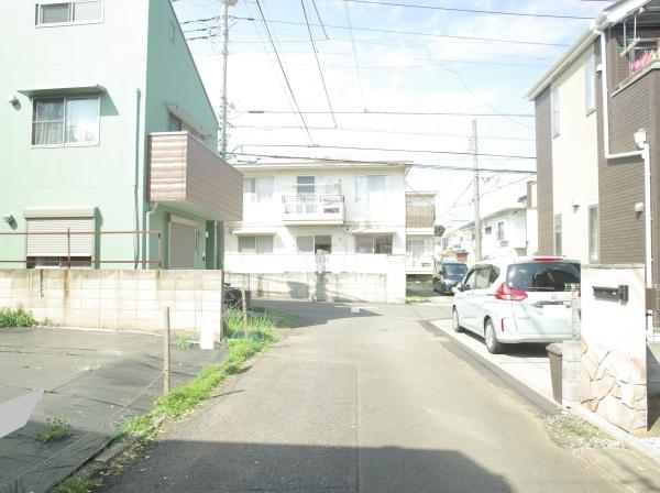 小平市仲町の土地の前面道路含む現地写真画像