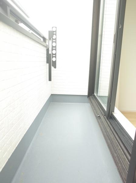 小平市小川町１丁目の新築一戸建のバルコニー画像