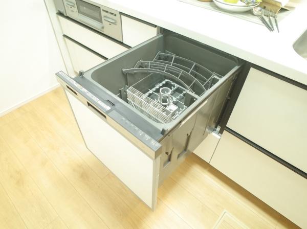 小平市小川町１丁目の新築一戸建のキッチン画像
