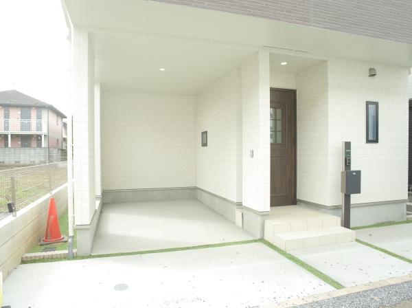 小平市学園西町１丁目の新築一戸建の駐車場画像