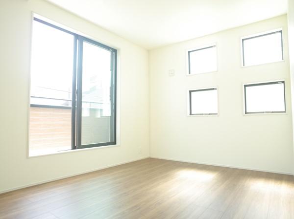 小平市学園西町２丁目の新築一戸建の洋室画像