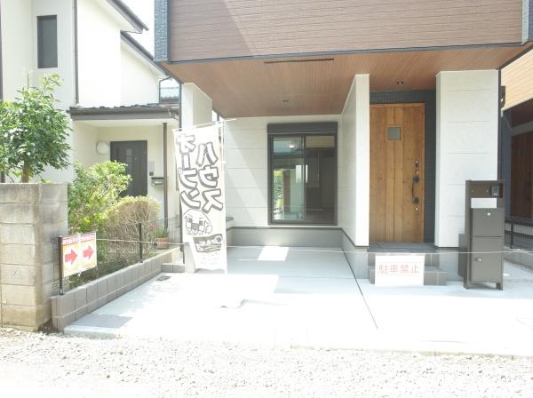 小平市学園西町２丁目の新築一戸建の駐車場画像