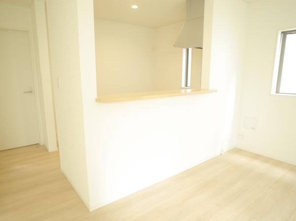 小平市上水新町２丁目の新築一戸建のキッチン画像