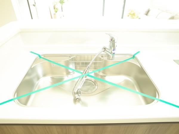 小平市仲町の新築一戸建のキッチン画像