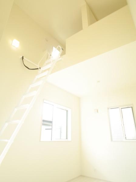 小平市上水本町６丁目の新築一戸建の洋室画像