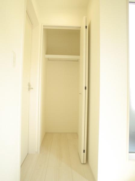 小平市上水本町６丁目の新築一戸建の収納画像