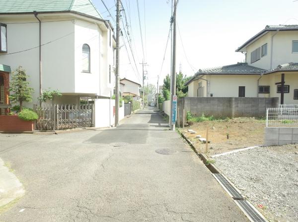 東大和市新堀１丁目の土地の前面道路含む現地写真画像