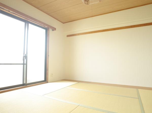 ガーデンハイツ小平１番館の和室画像