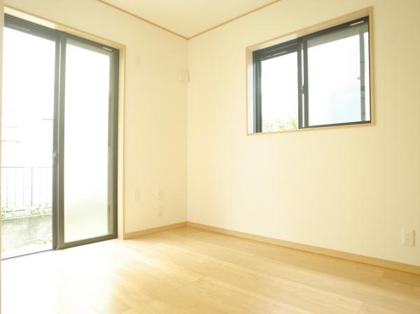 小平市上水新町３丁目の新築一戸建の洋室画像