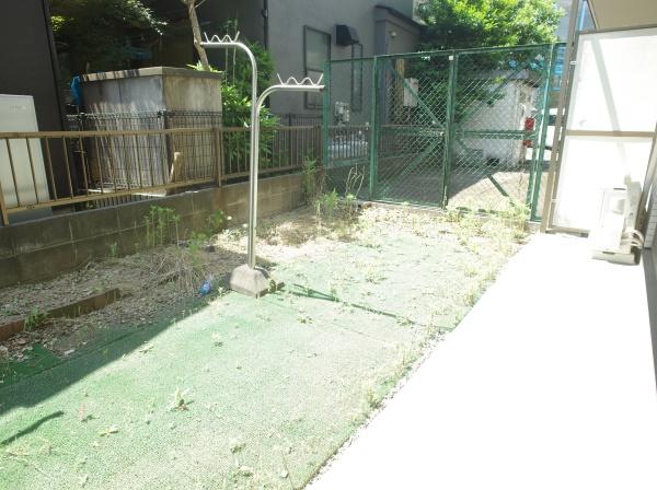センチュリー小平の庭画像