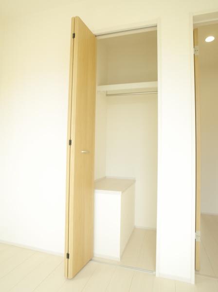 東大和市新堀２丁目の新築一戸建の収納画像