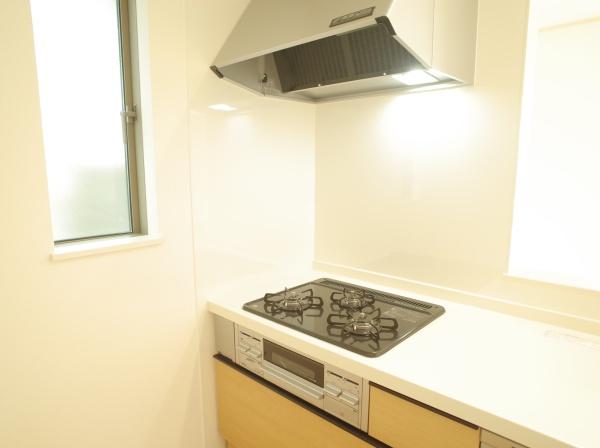 小平市上水新町２丁目の新築一戸建のキッチン画像