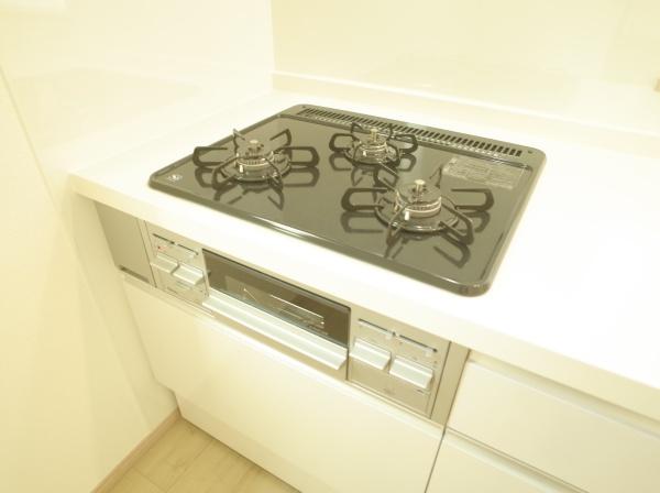 小平市小川西町５丁目の新築一戸建のキッチン画像