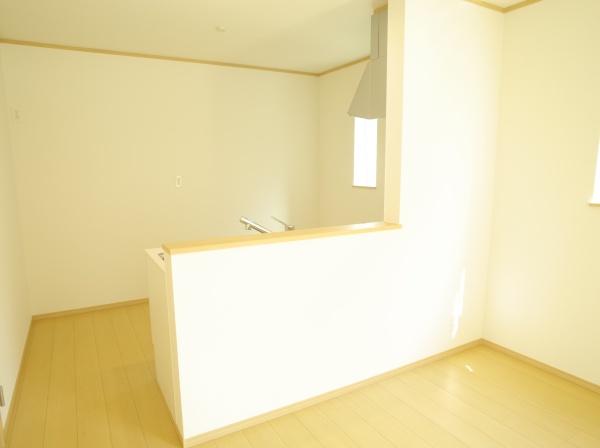 小平市小川西町５丁目の新築一戸建のキッチン画像