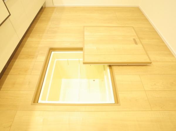 小平市学園西町２丁目の新築一戸建のキッチン画像