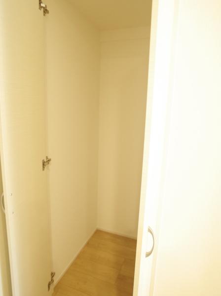 小平市学園西町２丁目の新築一戸建のキッチン画像