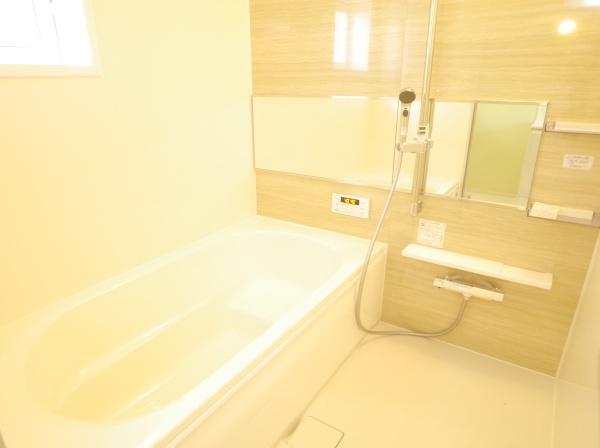 小平市学園西町２丁目の新築一戸建のバス画像