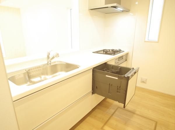 小平市学園西町２丁目の新築一戸建のキッチン画像