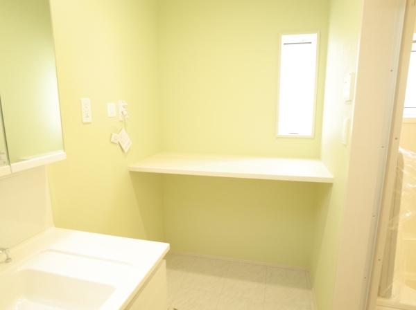 小平市学園西町２丁目の新築一戸建の洗面台・洗面所画像