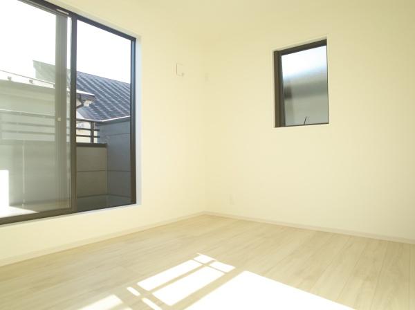 小平市上水新町2丁目の新築一戸建の洋室画像