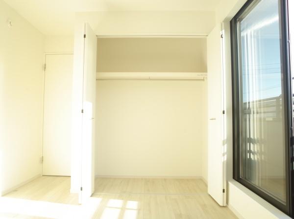 小平市上水新町2丁目の新築一戸建の収納画像