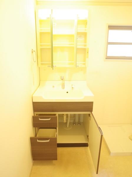 東村山市富士見町2丁目の中古一戸建の洗面台・洗面所画像