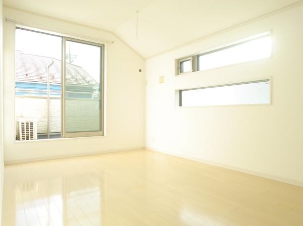 東村山市富士見町2丁目の中古一戸建の洋室画像