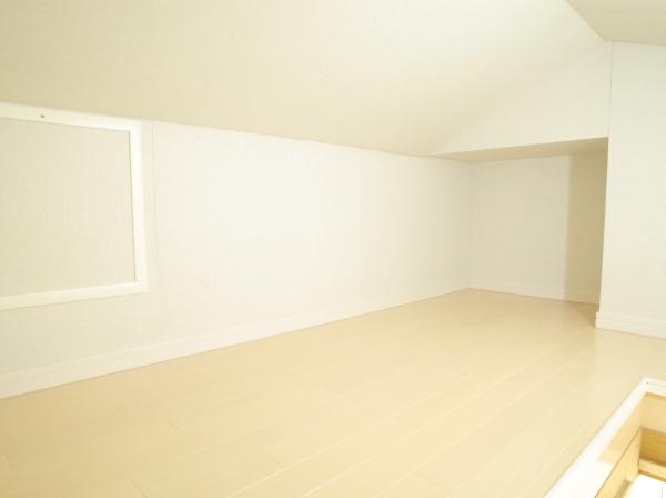 東村山市富士見町2丁目の中古一戸建の収納画像