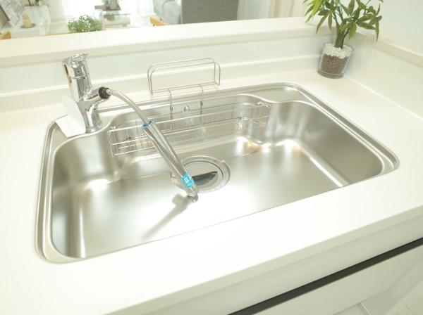 小平市美園町３丁目の新築一戸建のキッチン画像