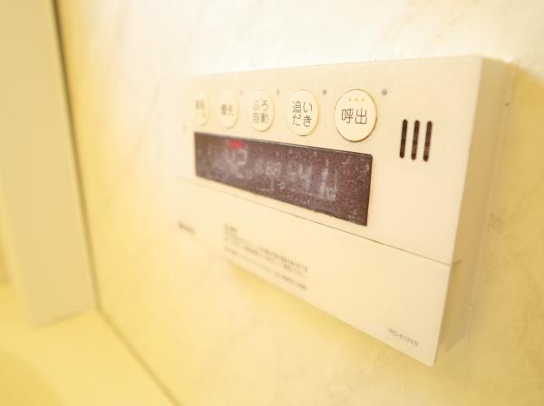 小平市小川町2丁目の中古一戸建のバス画像