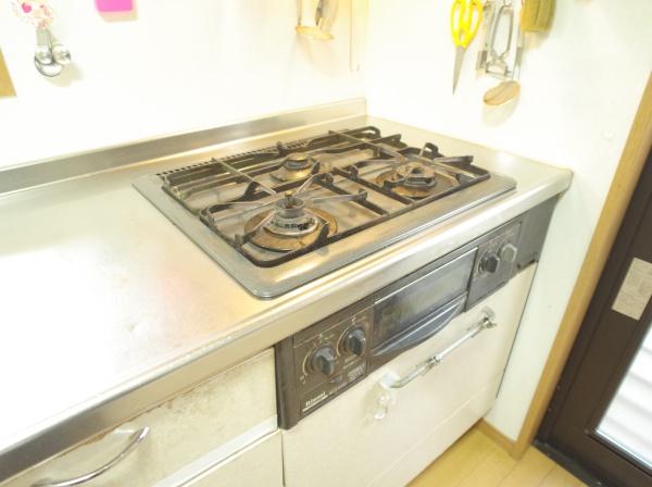 小平市小川町2丁目の中古一戸建のキッチン画像