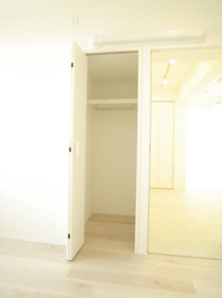 ウィスタリヤマンション小川東町の収納画像