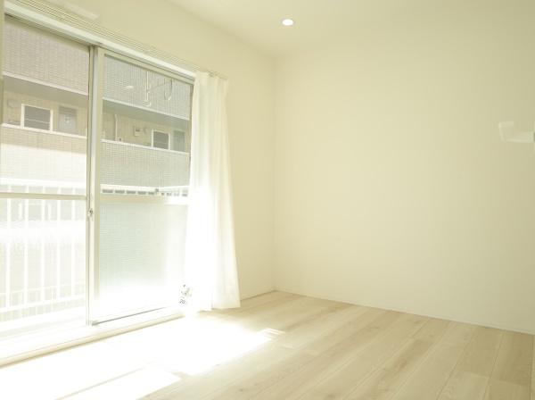 ウィスタリヤマンション小川東町の洋室画像