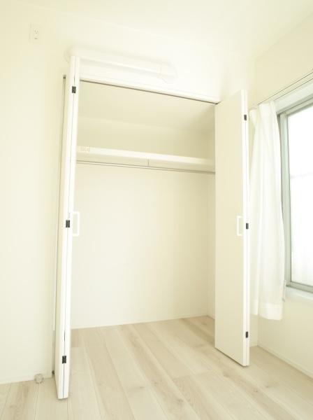 ウィスタリヤマンション小川東町の収納画像