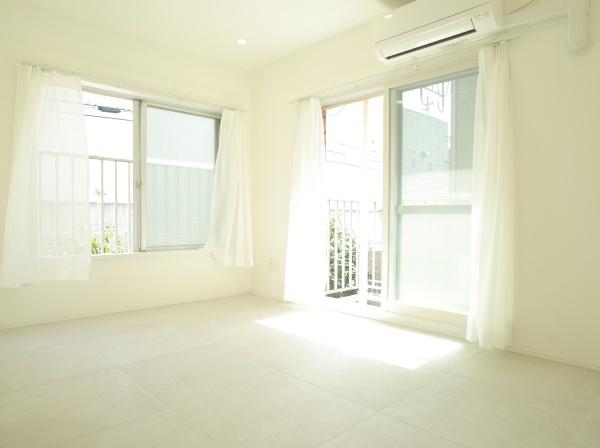 ウィスタリヤマンション小川東町のリビング画像