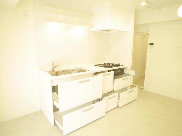 ウィスタリヤマンション小川東町のキッチン画像