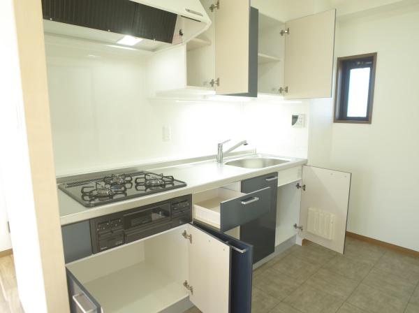 ルミナス小平弐番館のキッチン画像