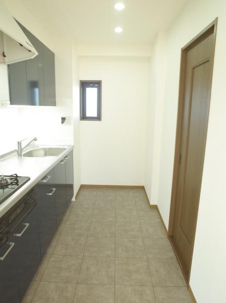 ルミナス小平弐番館のキッチン画像