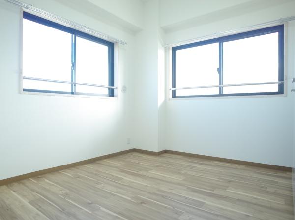 ルミナス小平弐番館の洋室画像