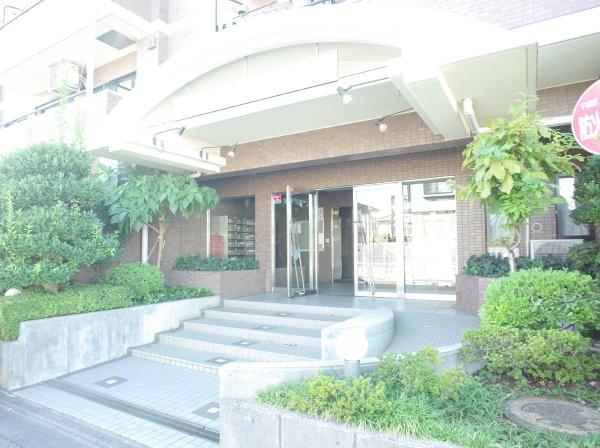 ルミナス小平弐番館のエントランス画像