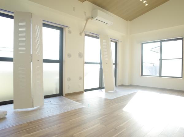 ルミナス小平弐番館のリビング画像