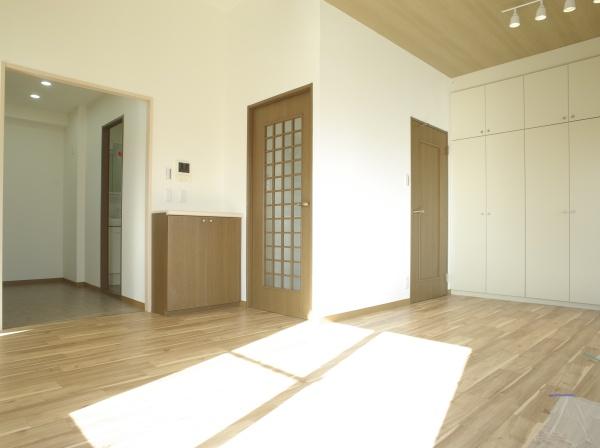 ルミナス小平弐番館のリビング画像