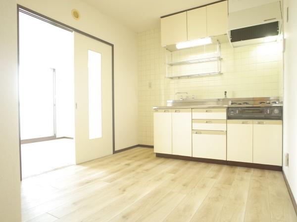 コーワコーポ第14小平のリビング画像