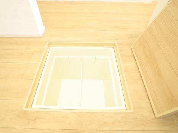 小平市小川町1丁目の新築一戸建のキッチン画像