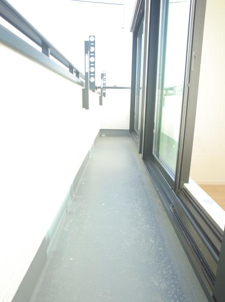 小平市小川町1丁目の新築一戸建のバルコニー画像